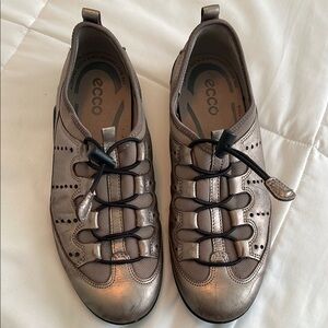 Ecco - women’s Shimmering Bronze Casual sneakers